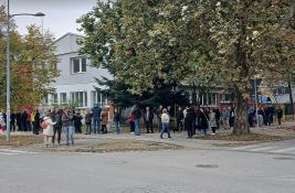 ОНЛАЙН. Выборы в Сербии: граждане выбирают власть