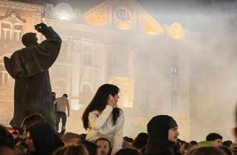 BLOG na ruskom: ОНЛАЙН. Выборы в Сербии: студенты победили, люди празднуют победу на улицах