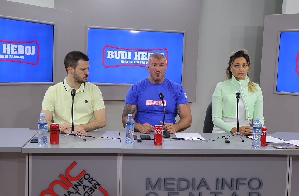 VIDEO: Miša Ronin Bačulov: Izvešću hiljade ljudi ispred GIK-a u Novom Sadu