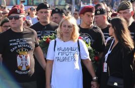 Dijana Hrka napustila prostor kod Doma Narodne skupštine