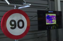 VIDEO: Madrid dobija saobraćajne znakove koji se zagrevaju - otapaju led i sneg