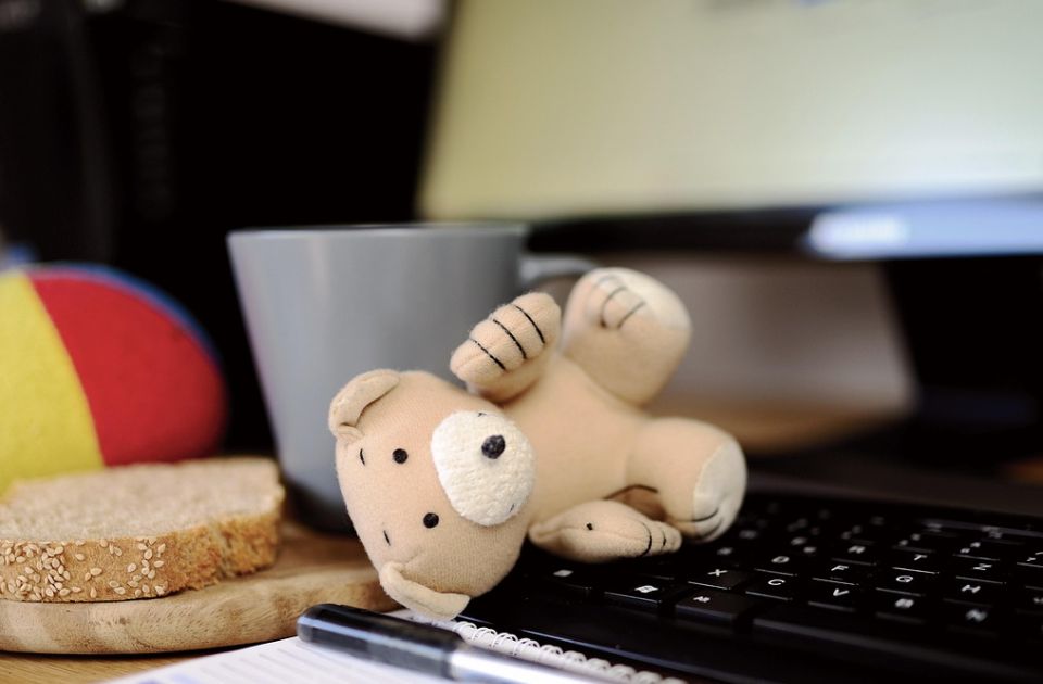 Najčešća pitanja koja su roditelji guglali 2025. godine - od bebinog sna do izraza "Sigma"