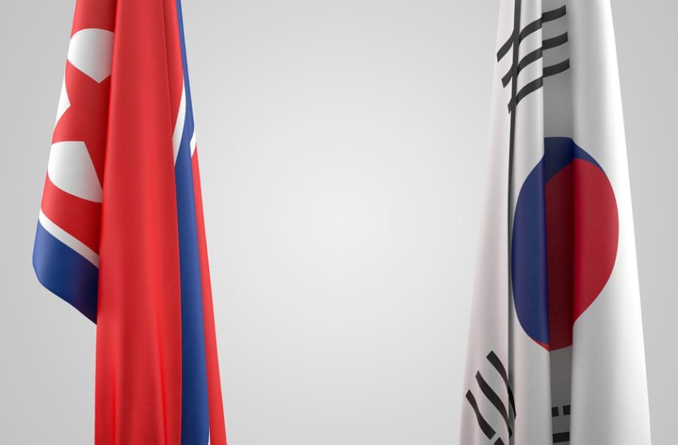 Dve Koreje obnovile "crvenu" telefonsku liniju