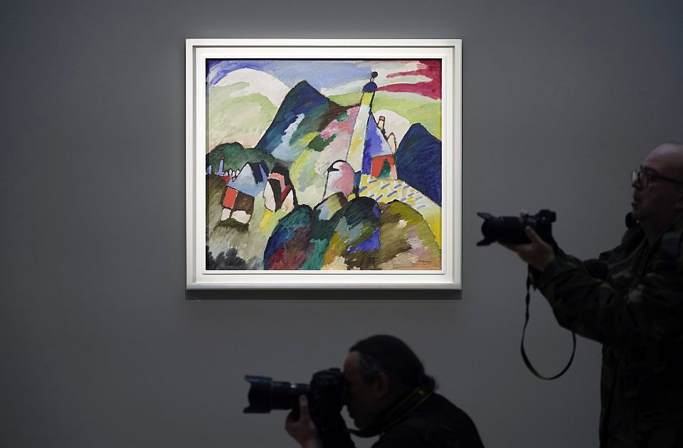 Slika Kandinskog prodata za gotovo 42 miliona evra na aukciji u Londonu