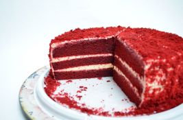 Siti, ali za desert uvek ima mesta: Evo šta stoji iza tog osećaja