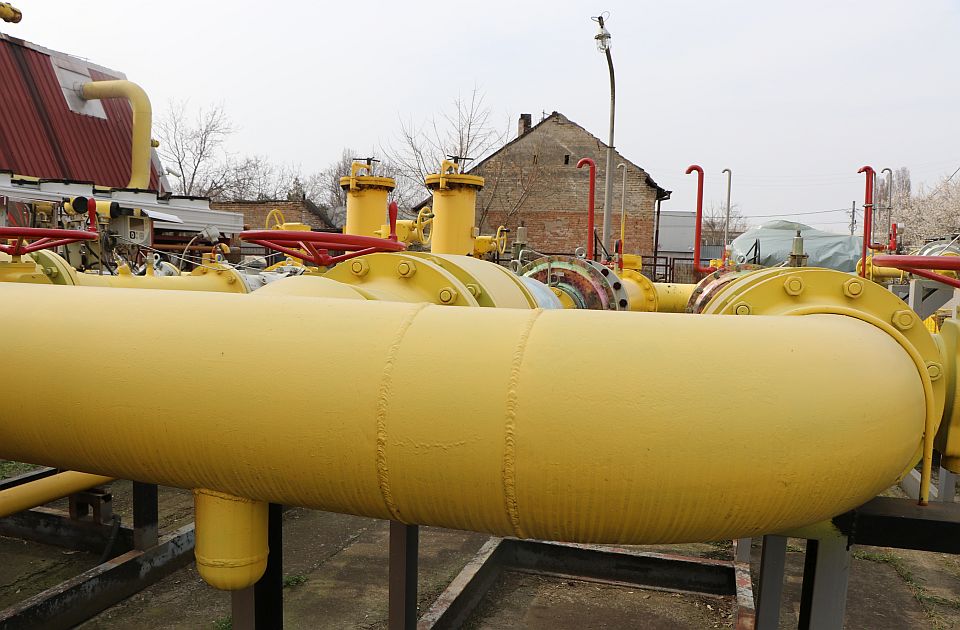 Srbiji za još tri meseca produženo snabdevanje gasom, Vučić ponovio da je spreman da preplati NIS