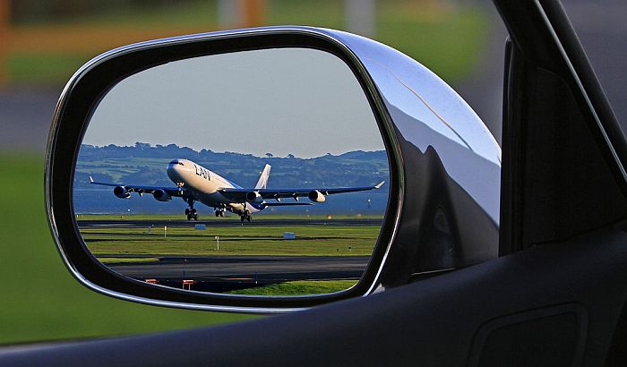 Putnici ostali blokirani na aerodromu jer je kopilot bio pijan