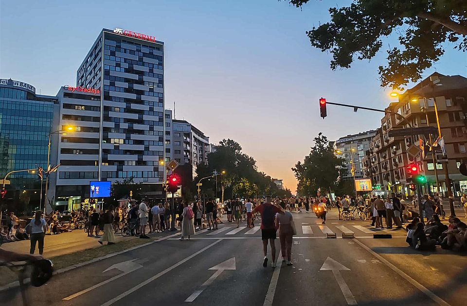 Kancelarija UN za ljudska prava: Vlasti u Beogradu da poštuju slobodu izražavanja i okupljanja