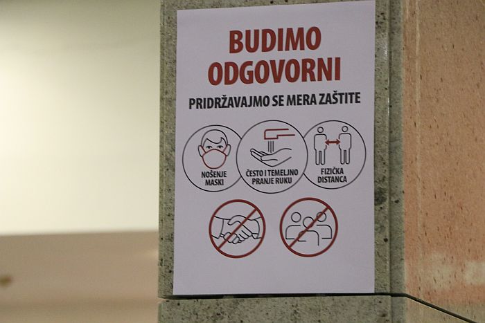 Vakcinacija građana koji nemaju poziv eUprave do daljeg na Novosadskom sajmu
