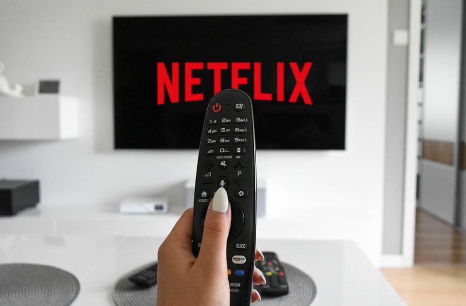 Prvi rezultati: Švajcarci rekli "da" Netfliks zakonu, Fronteksu, izmenama o doniranju organa...