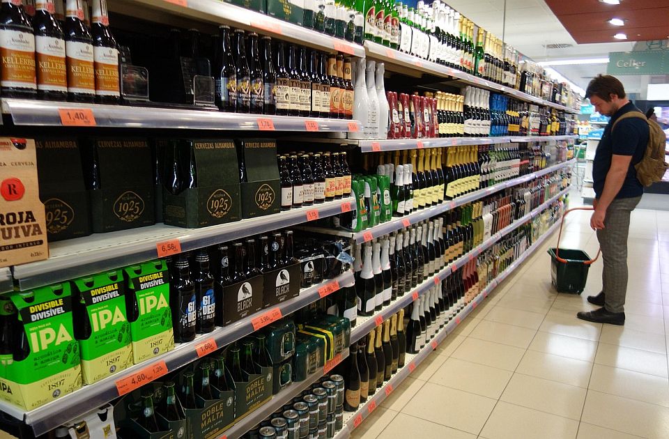 U Splitu će na leto biti zabranjena prodaja alkohola noću