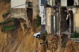 VIDEO: Ogromno klizište usred grada na Siciliji, više od 1.500 evakuisanih