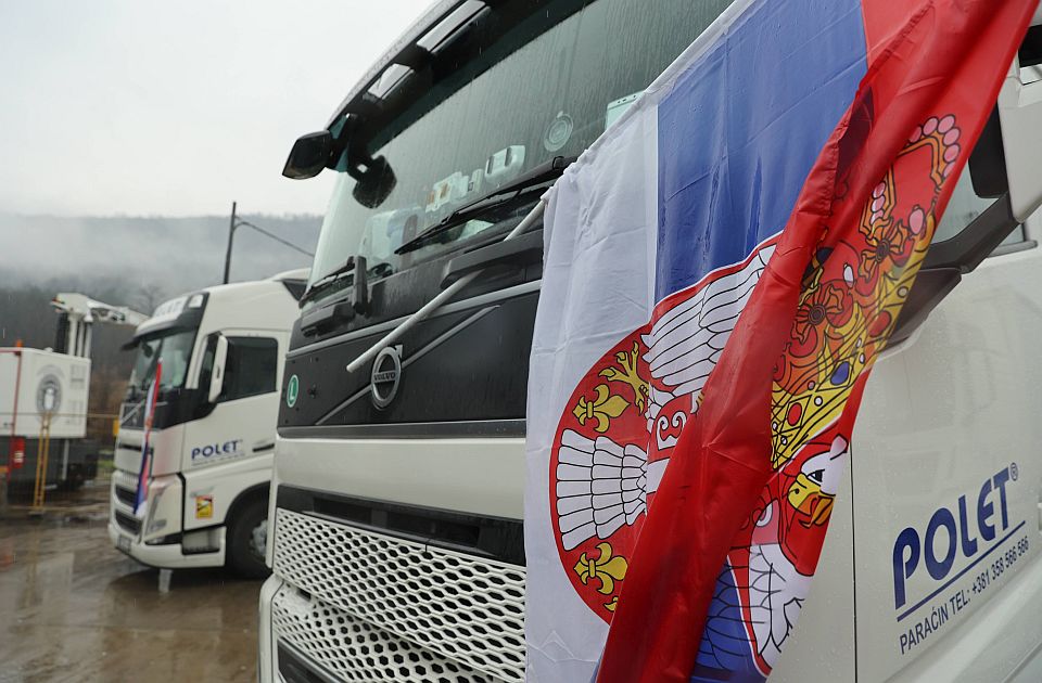 Kamiondžije treći dan blokiraju teretne granične prelaze