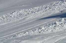 Troje skijaša stradalo u lavini u Val d’Izeru