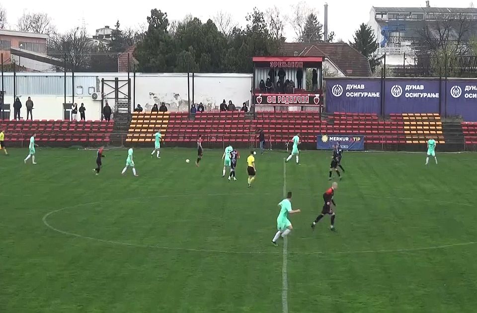 Frka u Banatu zbog fudbalskog kluba: "Ugasite SNS vlast, da se ne bi ugasio Zrenjanin"