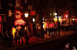 Seksualne radnice protestovale u Amsterdamu u odbranu Crvenog kvarta 