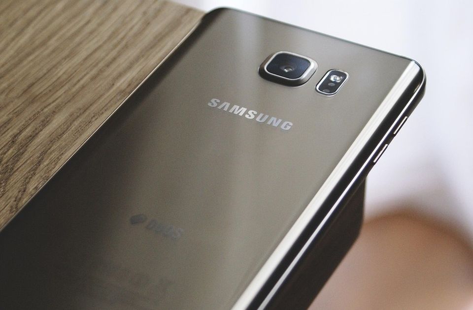 Zaposleni u Samsungu zapretili štrajkom i dobili 300.000 evra po radniku