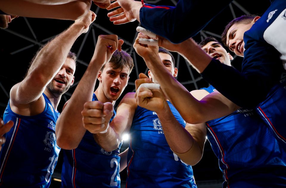 Odbojkaši Srbije izborili opstanak u Ligi nacija: Kanada "pala", u nedelju protiv Slovenije Odbojkaši Srbije izborili opstanak u Ligi nacija: Kanada "pala", u nedelju protiv Slovenije