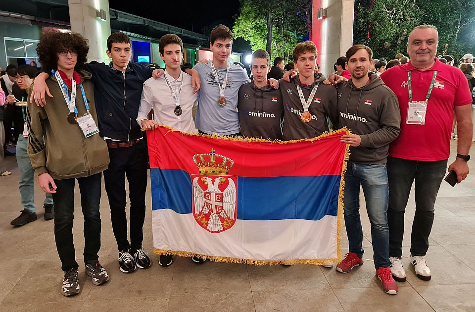 Četiri medalje za đake iz Srbije na Međunarodnoj matematičkoj olimpijadi