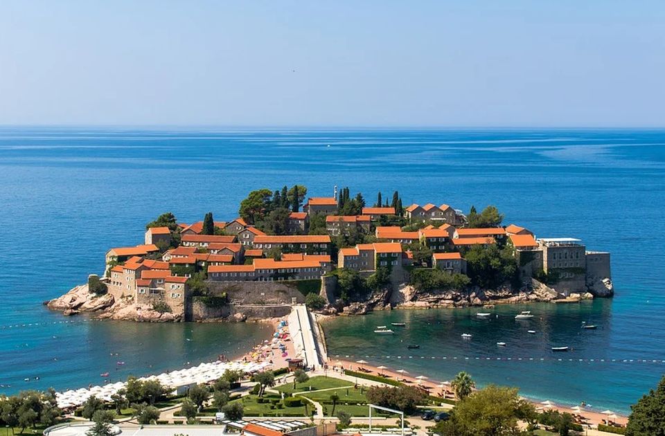 "Sveti Stefan" i Vila "Miločer" ostaju zatvoreni 