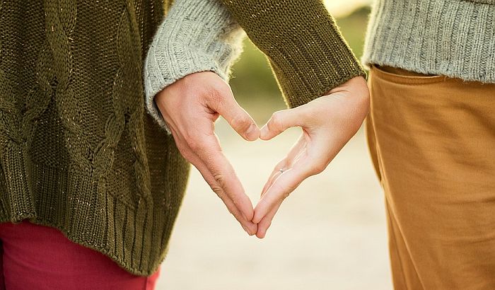 Neženje iz javnih preduzeća o trošku Nišlija tražile ljubav u Rusiji