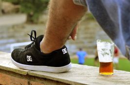 Naučnici: Tvrdnja da umerena upotreba alkohola produžava život je propaganda industrije alkohola