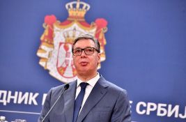 Fajnenšel tajms: Evropa predugo popuštala Vučiću, da ga pritisne da održi fer izbore