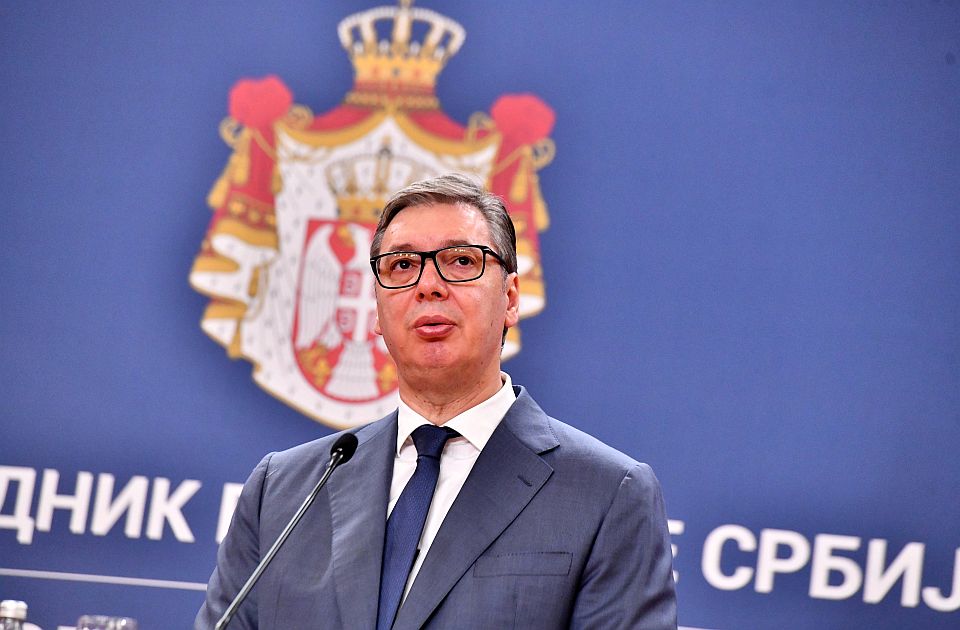 Fajnenšel tajms: Evropa predugo popuštala Vučiću, da ga pritisne da održi fer izbore Fajnenšel tajms: Evropa predugo popuštala Vučiću, da ga pritisne da održi fer izbore