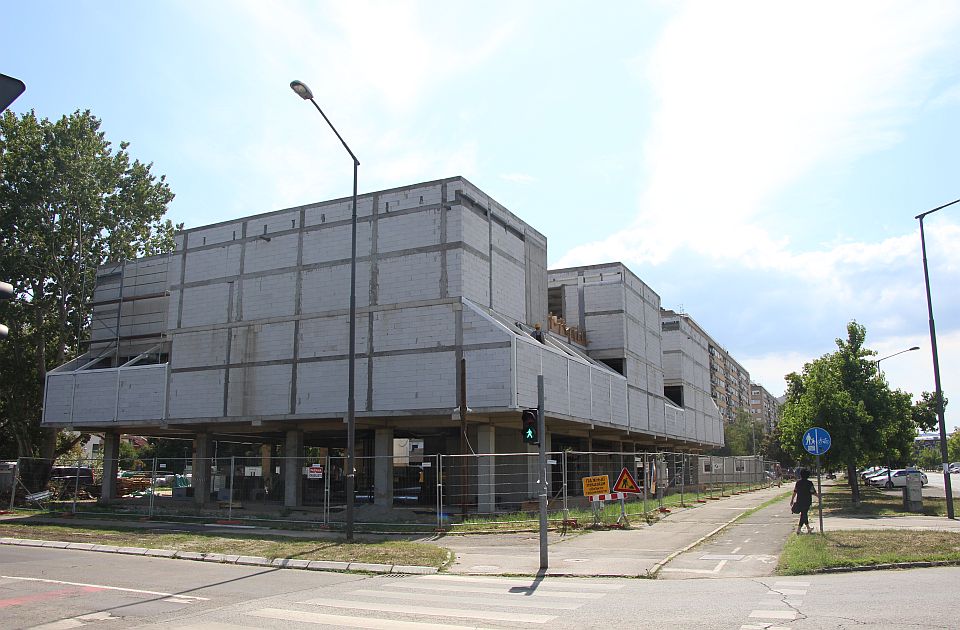 FOTO, VIDEO: Pogledajte dokle se stiglo sa radovima na Kulturnoj stanici na Novom naselju