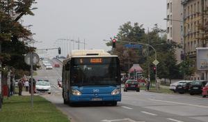 Manje od polovine novosadskih autobusa ima klimu, putnici se 