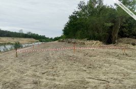 Čišćenje obale Velikog bačkog kanala u Somboru ili priprema za ograđivanje prostora?