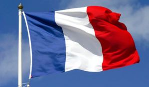 Predsednik francuske desnice podneo ostavku