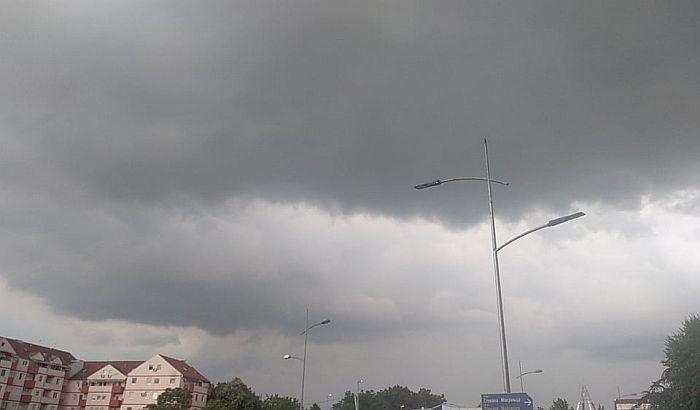 Pljuskovi sa grmljavinom u većem delu Srbije