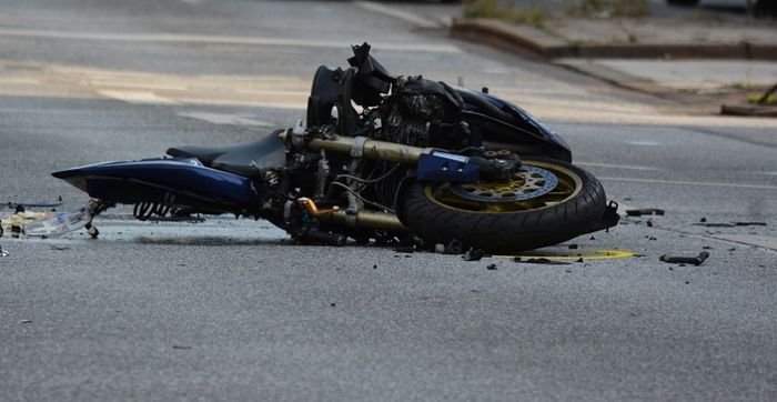 Dvojica poginula u sudaru motora i traktora kod Žitišta, uhapšen traktorista