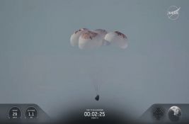 VIDEO: Posada astronauta uspešno prizemljena nakon pet meseci u Međunarodnoj svemirskoj stanici
