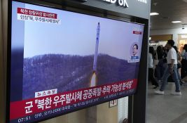 Severna Koreja neuspešno lansirala špijunski satelit, panika u Južnoj Koreji i Japanu