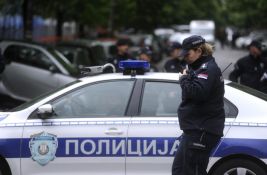Šesnaestogodišnjak priveden zbog lažne dojave o bombi u beogradskoj srednjoj školi 