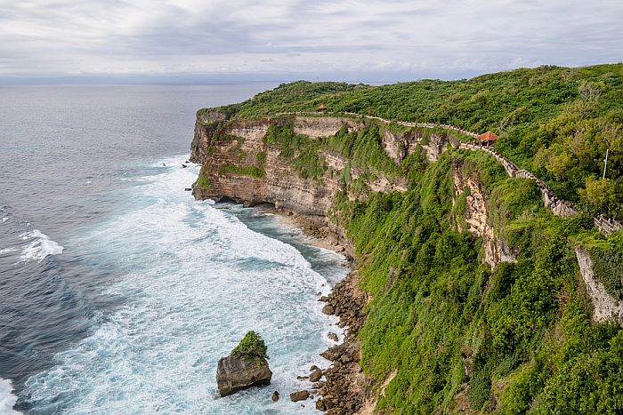   Bali neće primati strane turiste do kraja godine