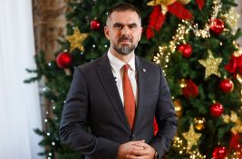 Mićin čestitao Novu godinu Novosađanima: 