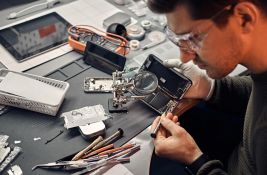 Uprava fabrike Elrad usvojila zahteve radnika, štrajk otkazan