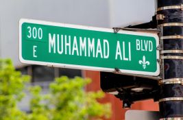 Vojna knjižica Muhameda Alija iz Vijetnamske ere ide na aukciju