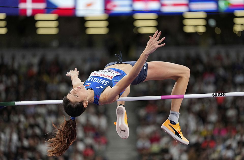 Angelina Topić u finalu skoka uvis na Svetskom prvenstvu