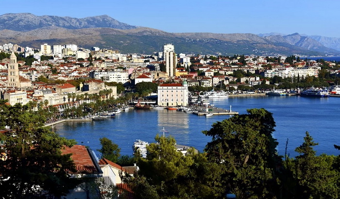 Nakon trostrukog ubistva u Splitu uhapšeno dvoje