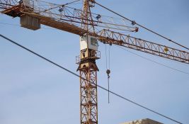 Srušio se kran na gradilištu kod Brankovog mosta: Jedna osoba poginula, dva radnika povređena