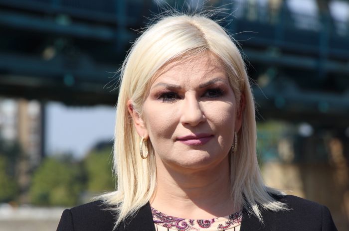 Mihajlović osudila napad radnika obezbeđenja na putnicu: Ne postoji opravdanje za takvo ponašanje