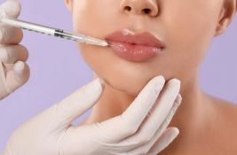 VIDEO: Besplatan botoks u tržnom centru u Nemačkoj, ljudi satima čekali u redu