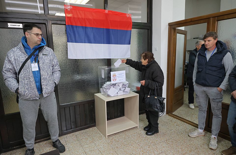 Analitičari o izborima: Klasična Pirova pobeda SNS