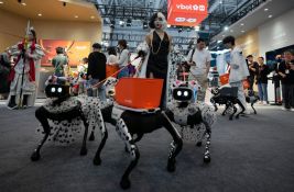 FOTO, VIDEO: Počeo Svetski kongres robotike u Kini - više od 2.000 eksponata
