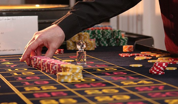 Oružana pljačka kazina u Skoplju, ubijena dva muškarca