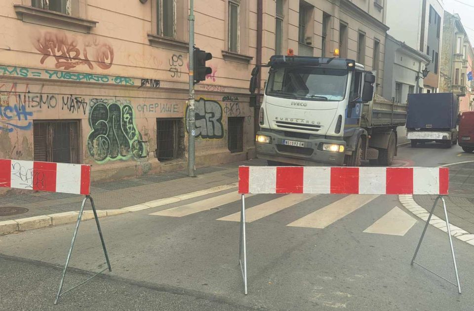 FOTO Vozači, obratite pažnju: Njegoševa zatvorena zbog radova